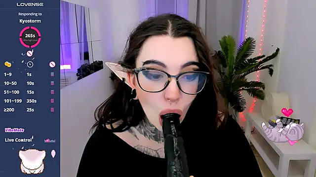 Dixi Pixi  online show from 13, 3, 2025