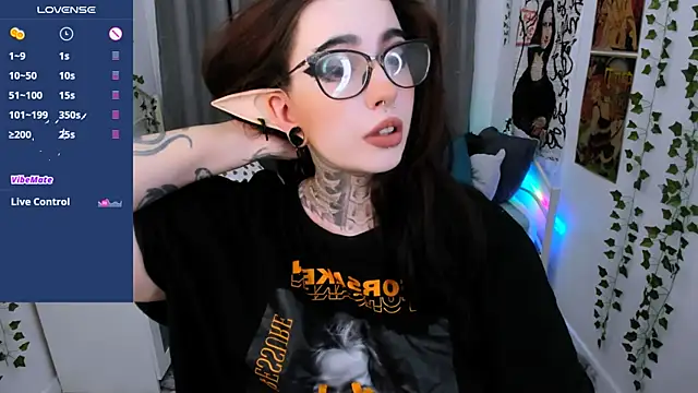 Dixi Pixi  online show from 22, 3, 2025