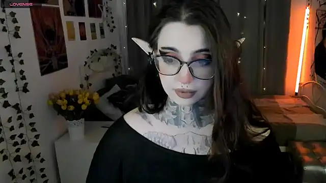 Dixi Pixi  online show from 28, 9, 2025