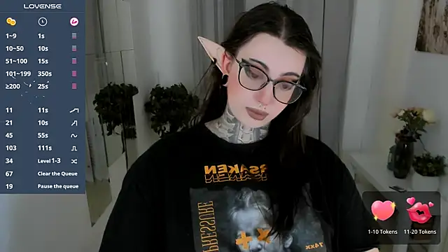 Dixi Pixi  online show from 9, 10, 2025