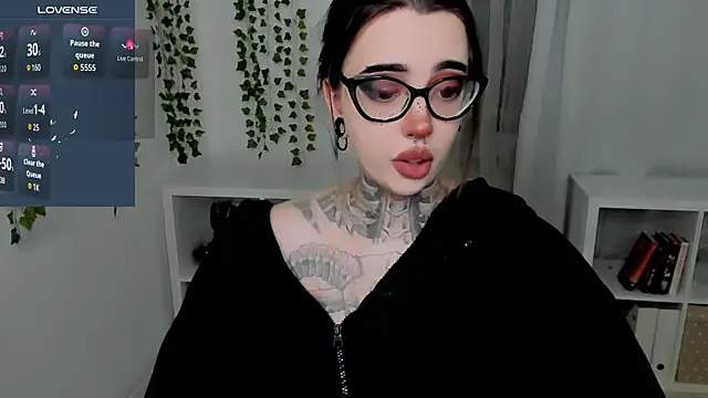 Dixi Pixi  online show from 10, 7, 2026