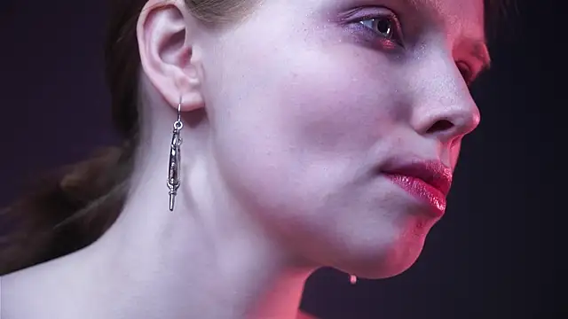 ginger hugs online show from 15, 2, 2025