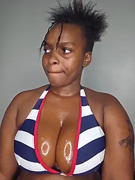 Snapshot of freaky_j_ chatting on 16, 2, 2026 freaky j online show from 16, 2, 2026