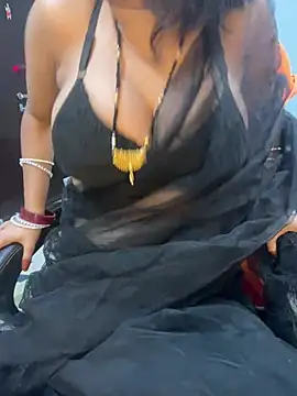 Snapshot of Spicy_sari_girl chatting on 17, 3, 2025 Spicy sari girl online show from 17, 3, 2025