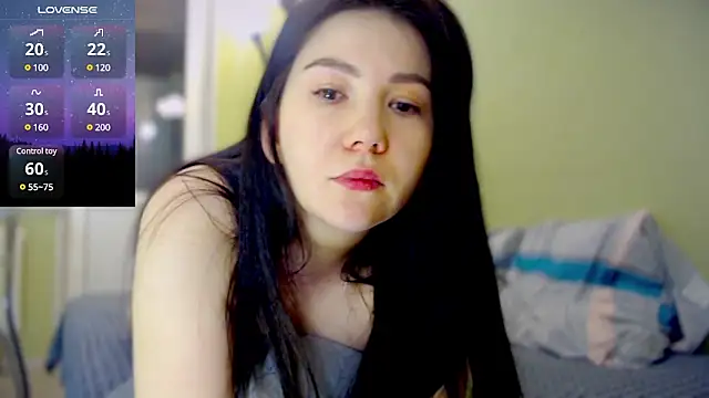 Snapshot of AlexaCruze chatting on 14, 1, 2025 AlexaCruze online show from 14, 1, 2025