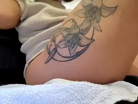 sweethotmilf888 online show from 5, 11, 2025