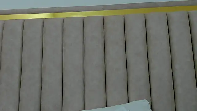 Snapshot of FreyaMoller chatting on 8, 11, 2025 FreyaMoller online show from 8, 11, 2025