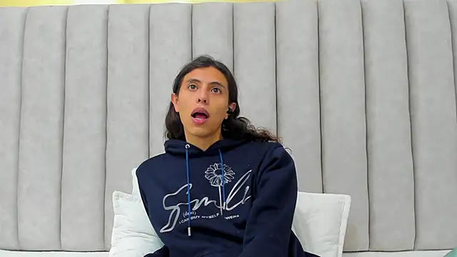 FreyaMoller online show from 12, 2, 2026