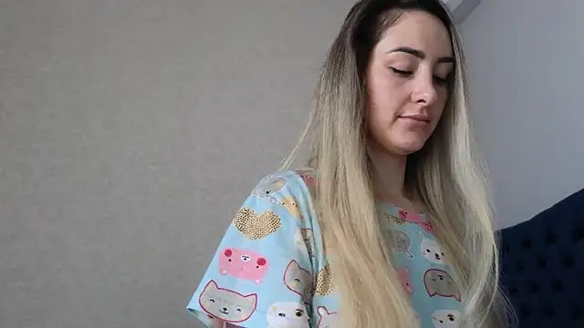 kimmie meow online show from 25, 2, 2025