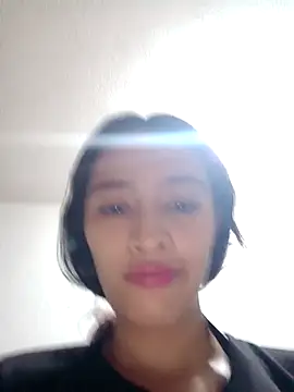 Snapshot of Hanha00 chatting on 15, 10, 2025 Hanha00 online show from 15, 10, 2025