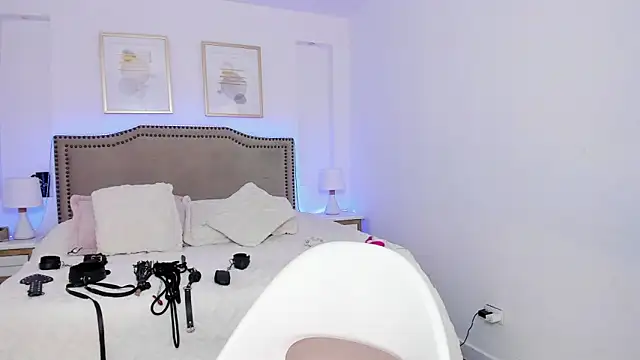 RACHEL EV online show from 27, 3, 2026