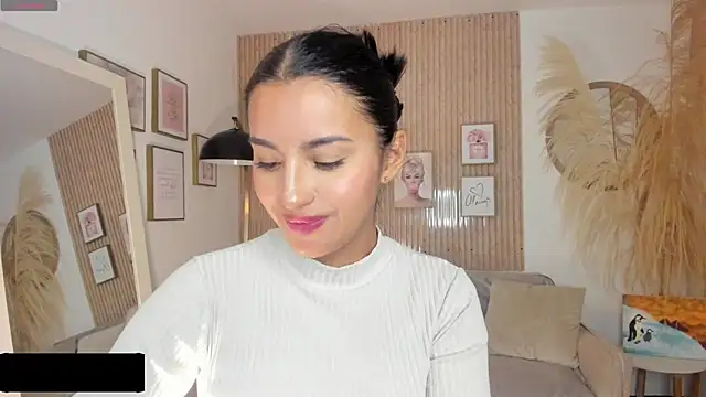 Kimm khalifa online show from 12, 3, 2025