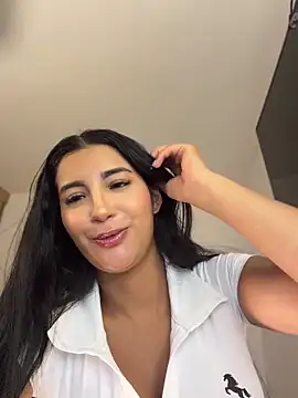 Snapshot of Kimm_khalifa chatting on 17, 6, 2026 Kimm khalifa online show from 17, 6, 2026