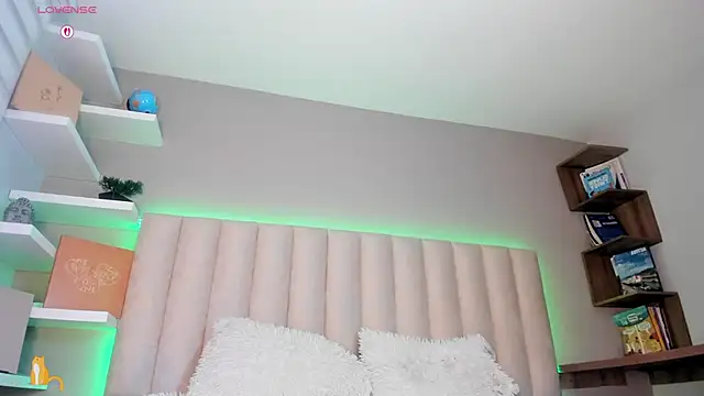 Sally  Walker online show from 16, 10, 2025