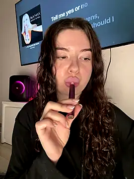 Snapshot of Kimi_Ass chatting on 5, 11, 2025 Kimi Ass online show from 5, 11, 2025