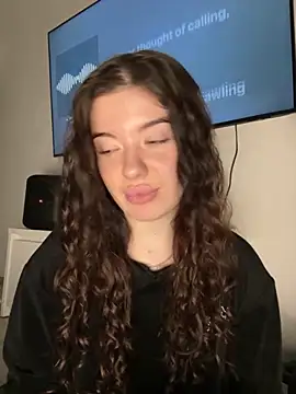 Snapshot of Kimi_Ass chatting on 6, 11, 2025 Kimi Ass online show from 6, 11, 2025