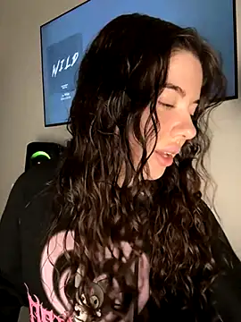 Snapshot of Kimi_Ass chatting on 23, 11, 2025 Kimi Ass online show from 23, 11, 2025