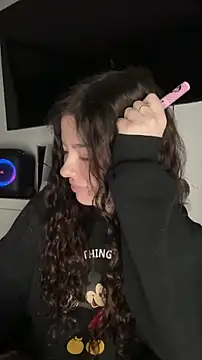 Kimi Ass online show from 14, 2, 2026