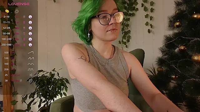 alisahug online show from 29, 12, 2024