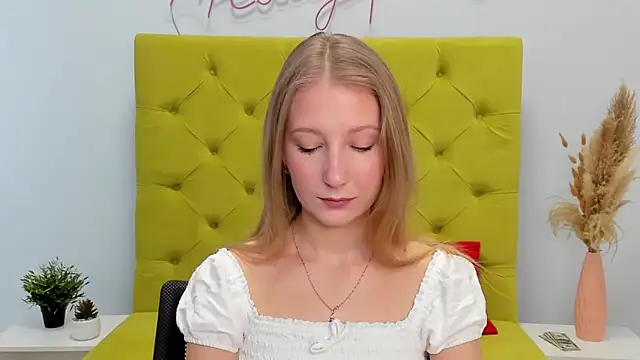 LolaWilsons online show from 10, 2, 2026