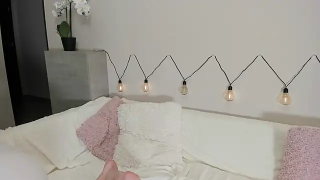 shine chanel online show from 10, 12, 2024