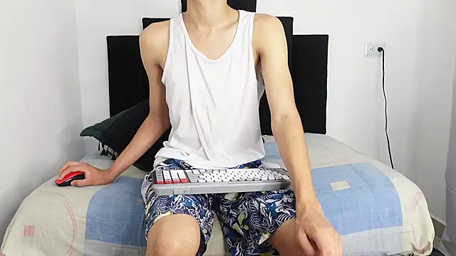 MarcoAlexLatino online show from 19, 3, 2025