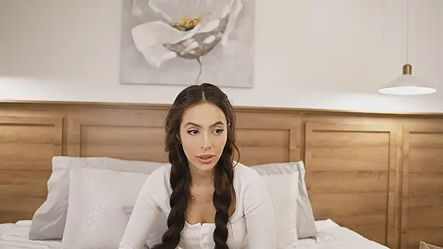 Amber Rush  online show from 18, 2, 2026