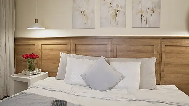 Amber Rush  online show from 18, 3, 2026