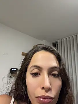 Amber Rush  online show from 27, 4, 2026