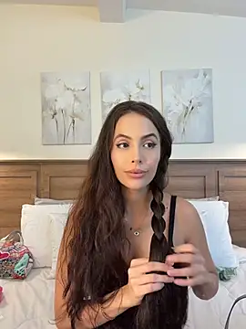 Amber Rush  online show from 23, 7, 2026