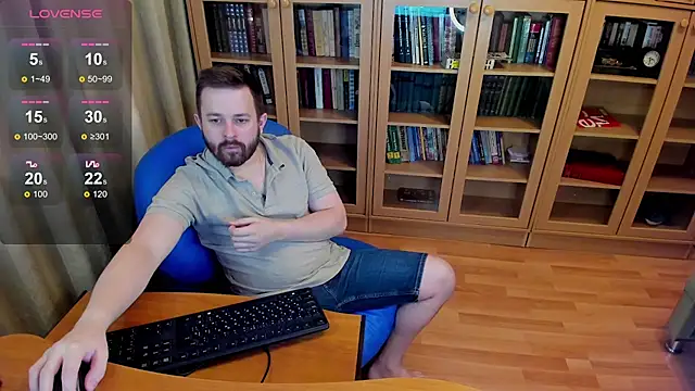 NikkiNSerdron online show from 14, 1, 2025