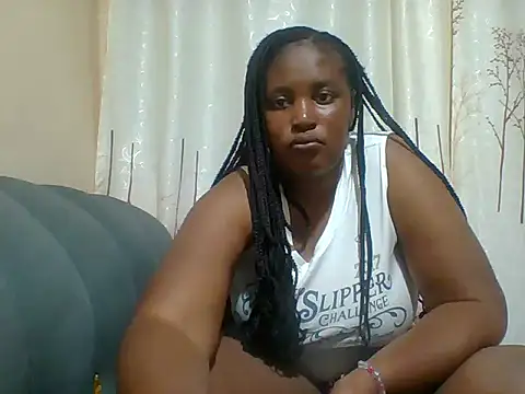 Snapshot of Beauty_beee chatting on 22, 10, 2025 Beauty beee online show from 22, 10, 2025