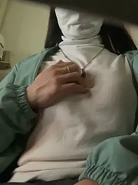 Tuongvy05 online show from 17, 1, 2025