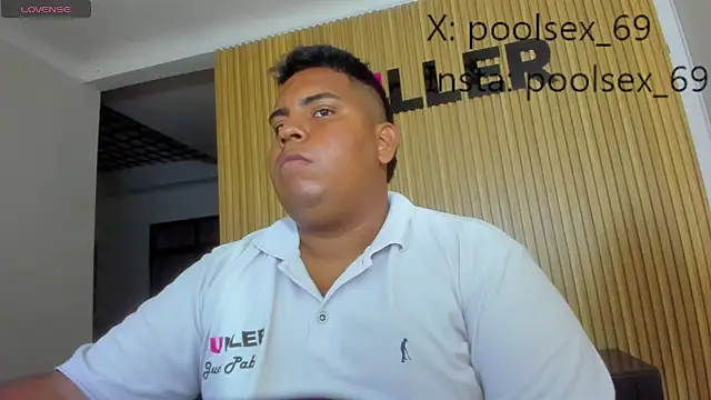 Snapshot of Poolsex_69 chatting on 21, 10, 2025 Poolsex 69 online show from 21, 10, 2025