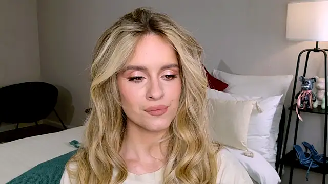 RozzitaBedberry online show from 22, 11, 2025