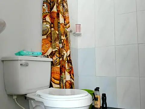 Snapshot of Chandler_ken chatting on 22, 11, 2025 Chandler ken online show from 22, 11, 2025