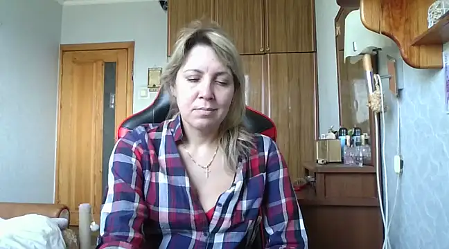 IrinaB1 online show from 12, 2, 2025