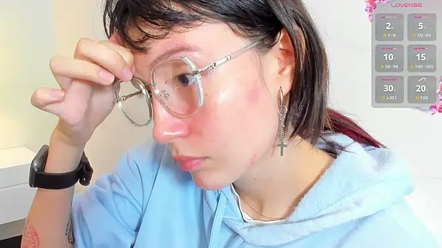 lizzy davis 1 online show from 2, 10, 2025