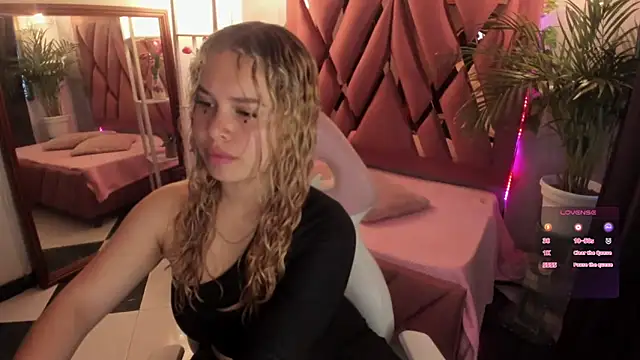 Haelycute online show from 21, 1, 2025