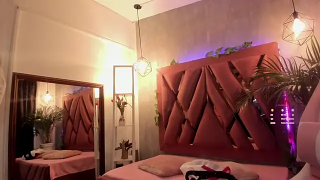 Haelycute online show from 13, 3, 2025