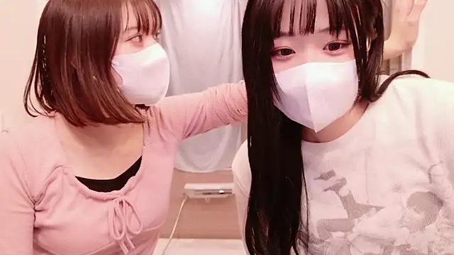 Mia--meow online show from 27, 12, 2024