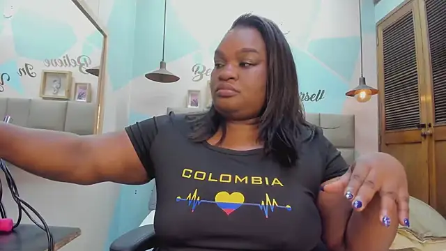 lilybaudyn  online show from 10, 9, 2025