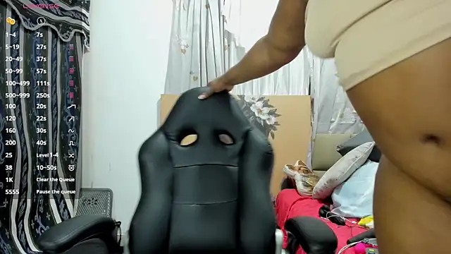 lilybaudyn  online show from 23, 2, 2026