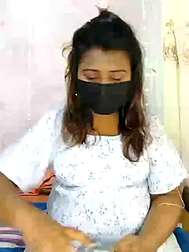 Snapshot of Sexy--queen1 chatting on 17, 1, 2025 Sexy--queen1 online show from 17, 1, 2025