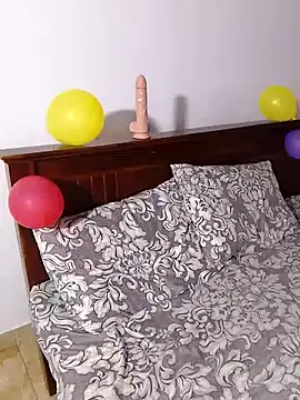 Snapshot of Sexy--queen1 chatting on 15, 2, 2025 Sexy--queen1 online show from 15, 2, 2025