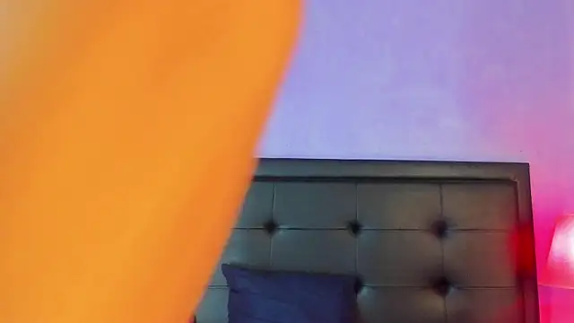 MaduraLuciana online show from 12, 1, 2026