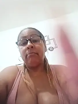 Afroditabichota online show from 29, 11, 2025