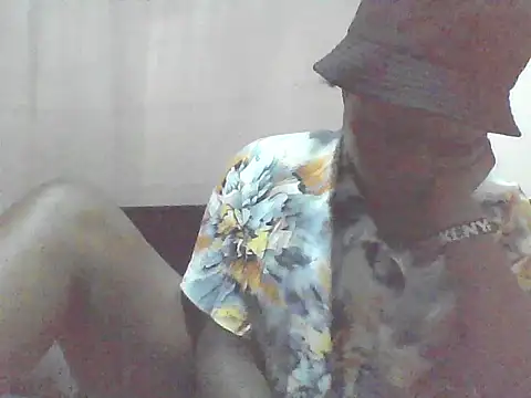 Snapshot of EBONYVANILLA02 chatting on 6, 7, 2026 EBONYVANILLA02 online show from 6, 7, 2026