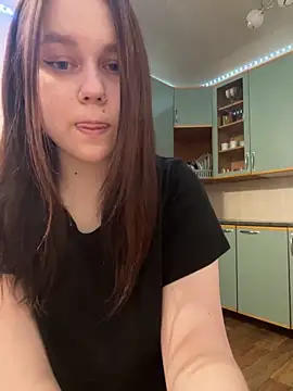 Marylallka5 online show from 7, 2, 2025