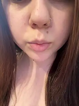 Marylallka5 online show from 4, 3, 2025